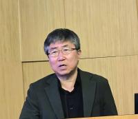Leading economist warns of 'significant bubble' in artificial intelligence