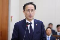 Finance minister vows efforts to tame inflation, boost growth