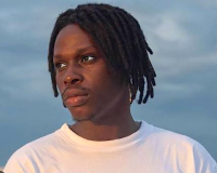 "i Don't Sell My Music With Gimmicks"  – Fi