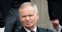 Jeffrey Archer, bestselling author of 300 million books, dies aged 86