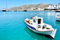 3 Greek Islands to Discover Beyond the High Season