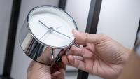 When do the clocks change in the USA, Australia and other countries around the world – and why the UK is different