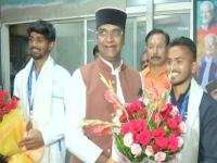 Asian Games medallists Vivek Sagar, Jay Meena meet MP Sports Minister in Bhopal