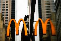 McDonald’s Faces Lawsuit After Denying AI Price Strategy