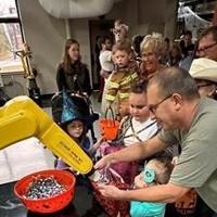 College, Candy & Costumes Returns to Lakeshore College