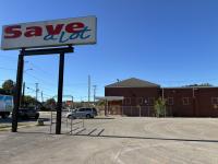 Food bank to open volunteer center in former Charleston grocery store