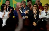 Lula campaign scrambles to rebrand before Brazil runoff
