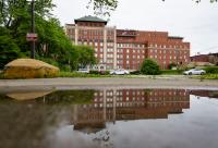 Lawmakers and deputy governor discuss West Suburban hospital’s future in meeting that’s short on details