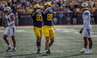 Michigan TE Zack Marshall apologizes for leaked messages about offense