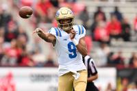 UCLA vs Oregon Prediction, Picks & Early Odds: College Football Week 6