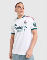 Why Is the Real Madrid Jersey Splitting the Internet?