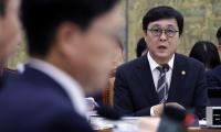 Culture minister says military exemptions should be narrowed
