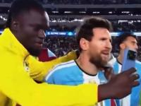 Messi rejects Benin player's selfie request