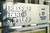 FRIEDRICH EBERT FOUNDATION STUDY ON A SOCIALLY ORIENTED LIVING WAGE AND DECENT WAGE IN MOLDOVA