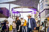What Does a Truly Sustainable Holiday Market Look Like?
