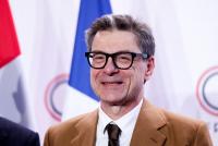 Italy says EU has to weigh inflation when assessing budget deviations