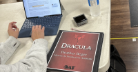 To put a stake in licensing fees, a Missouri theater company commissioned its own Dracula