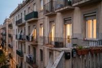 These 10 cities have the world's most vacation rentals