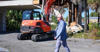 Demolition begins of notorious Baton Rouge hotel as part of Edwards' blight fight