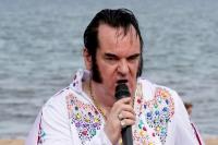 A little less conversation, a lot more Edinburgh Elvis: impersonator goes viral at Portobello Beach