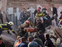 Russian strikes on Ukrainian cities kill at least 21