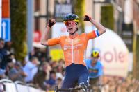 'Fingers crossed for that scenario' - Dutch squad aligned for Marianne Vos to recapture rainbow jersey at Gravel World Championships