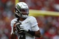 Oregon QB Dante Moore reportedly 'unlikely' to play for No. 13 Ducks against No. 21 UCLA