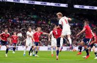 Kane inspires win over Czechia on his record England appearance