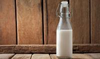 Raw milk poses serious infection risks with no added health benefits, pediatrician group warns