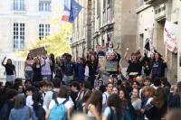 France’s Student Protests Spread Nationwide as School Grievances Give Way to Violence