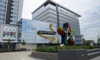 Minnesota teen charged in ISIS shooting plot at Mall of America