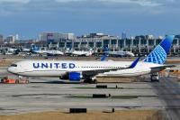 United Airlines pilot controversy ongoing