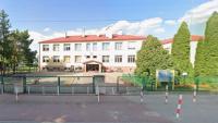 One dead and multiple injured in mass stabbing at Polish primary school - teen arrested