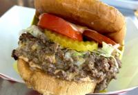 Oct. 8 Quick Bites: Smorgasburg ends early, new burgers on Edgewood, Pollo Primo opening soon on Ponce