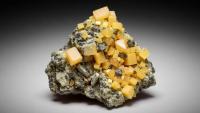 Belmonteite: New Arsenate Mineral Discovered in Italy’s Historic Manganese Mines