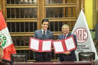 Peru: Foreign Affairs Ministry hands over 342 items to Culture Ministry