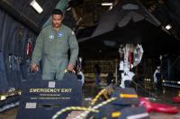 Legendary fighter takes final flight: Air Force Reserve delivers F-117A to Smithsonian