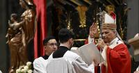 Fostering critical thinking at Catholic universities can counter 'false teachers,' pope says