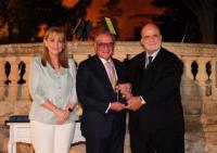 Frank Rainieri receives WTTC Icon Award for transforming Punta Cana