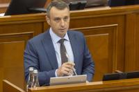 Moldovan parliament approves legislative measures to ensure autonomy of specialized prosecutors in first reading