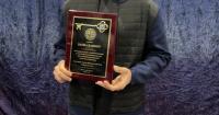 Florida Panthers captain Aleksander Barkov receives key to the city of Boca Raton from Mayor Thompson