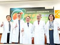 Hospital touts doctors’ rankings