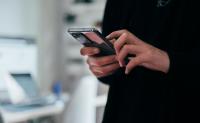 Egypt-Made Mobile Phone Sales Fall 20% as Prices Rise