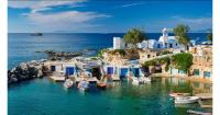 Stournaras calls Greece a “success story” as tourism heads for new record