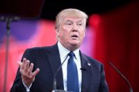Trump Says He’d Fire Top Advisers If Outside Work Created A Conflict