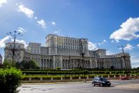 1,100 rooms, $1.75 billion and 700,000 tons of steel: A building in Bucharest