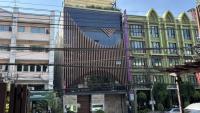 Thai police raid Chabad, Jewish institutions in Bangkok amid ongoing foreign business investigation