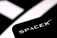 U.S., European telecom stocks slide as SpaceX spectrum deal rattles sector
