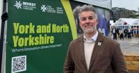 Business class flights to India ruled out by Mayor David Skaith