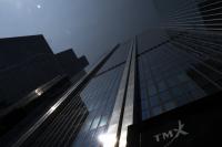 TSX rises more than 500 points to finish a volatile week, U.S. markets hit new highs